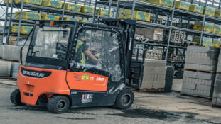 Covers Timber and Builders Merchants looks to the future with Doosan electric trucks.