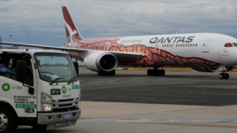 Fuelling the ‘flying kangaroo’: Air BP supplies historic 17-hour flight.