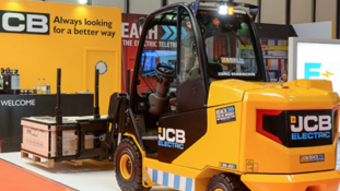 JCB launches second electric Teletruk IMHX 2019