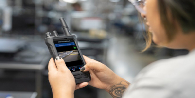 Businesses Gain Unparalleled Collaboration and Productivity with Motorola Solutions’ New Smart Radio