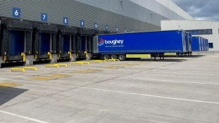 Rite-Hite’s Eclipse Dock Shelter keeping Boughey Distribution’s loading bay energy efficient and safe 